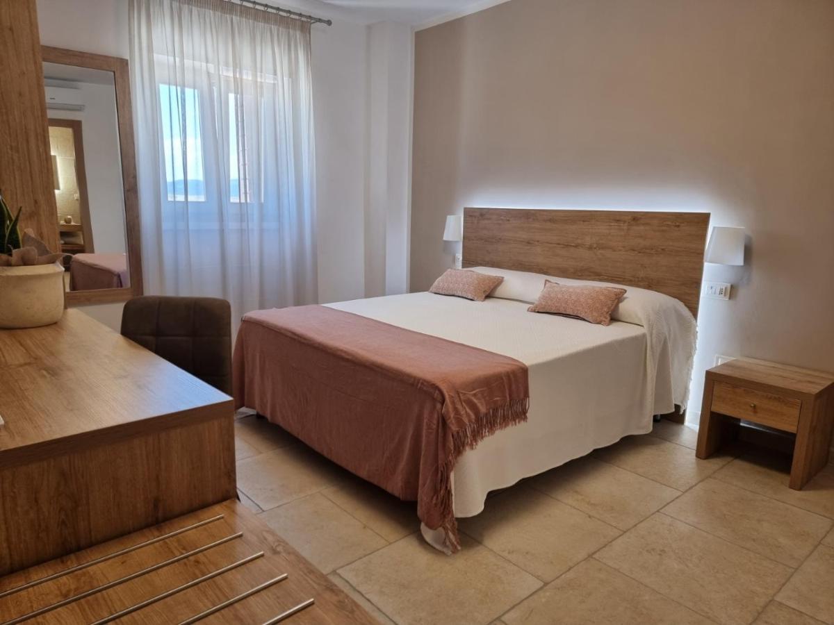Hotel Punta San Francesco Vieste Luaran gambar