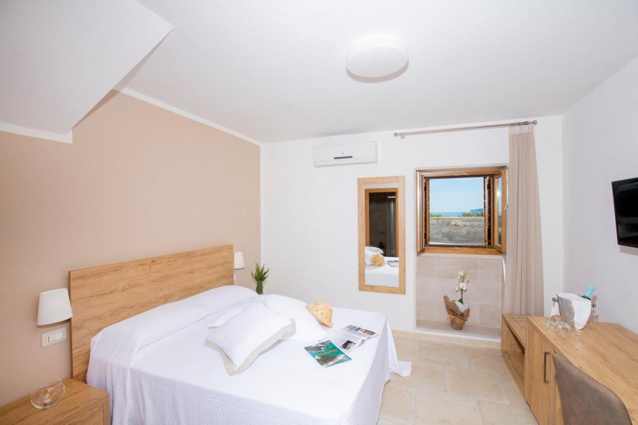 Hotel Punta San Francesco Vieste Luaran gambar
