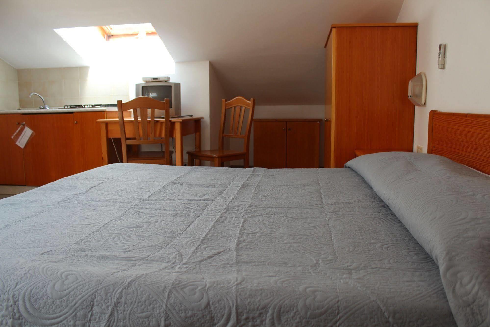 Hotel Punta San Francesco Vieste Luaran gambar