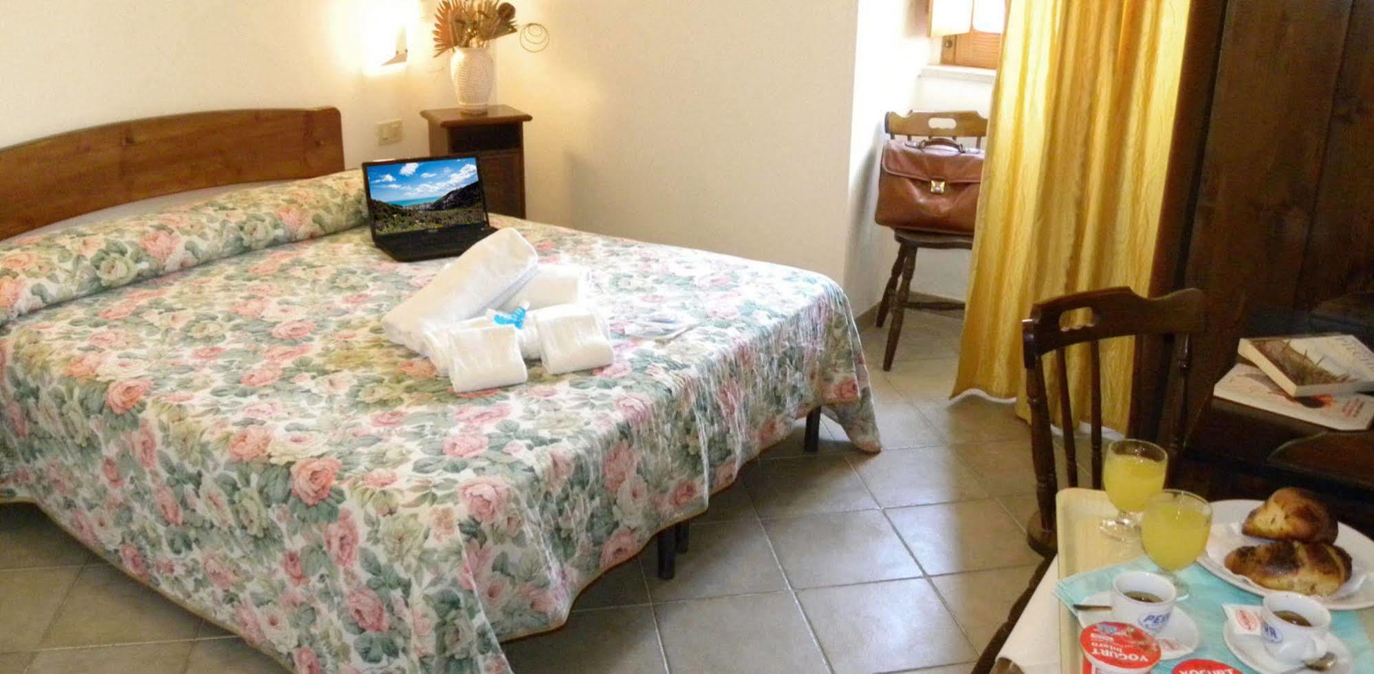Hotel Punta San Francesco Vieste Luaran gambar